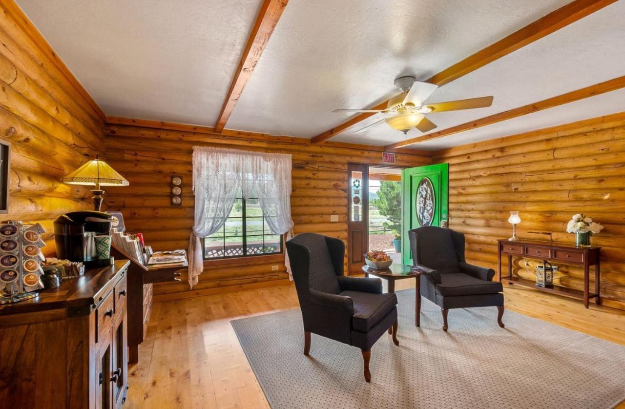 ويليامز Quarter Horse Inn & Lodge المظهر الخارجي الصورة